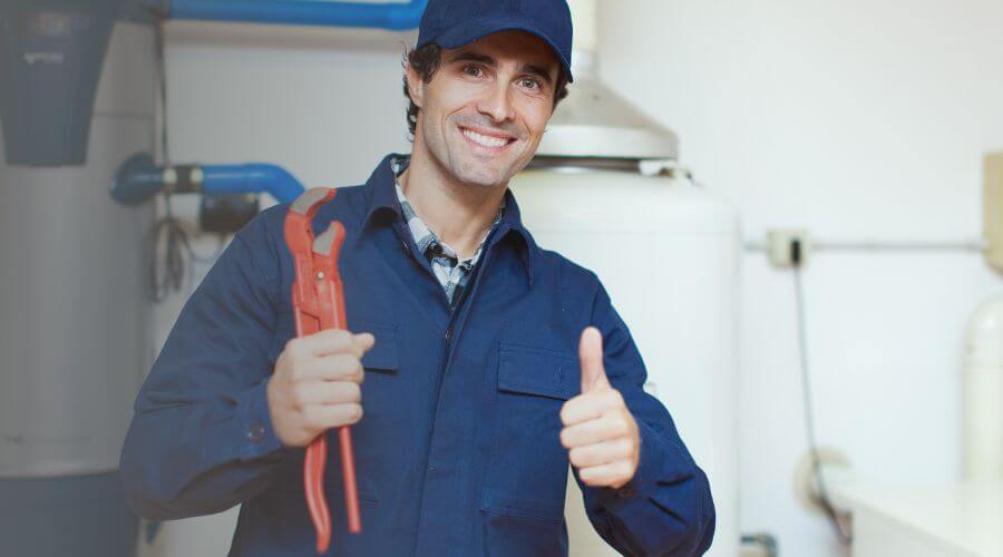 Professional water heater repair in New Edinburg, AR